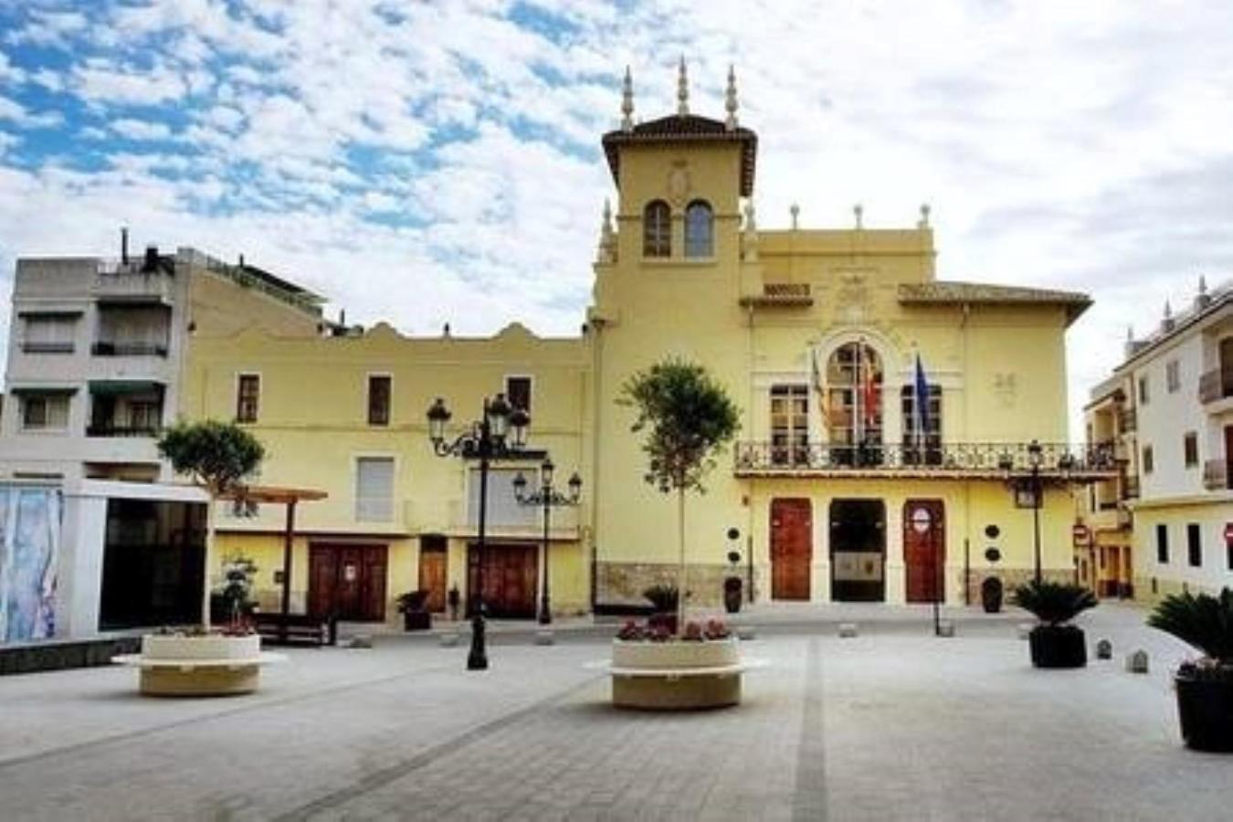 Cerca De Valencia * Riba-Roja De Turia